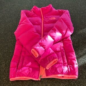 North Face girls 10/12 hot pink 550 jacket coat